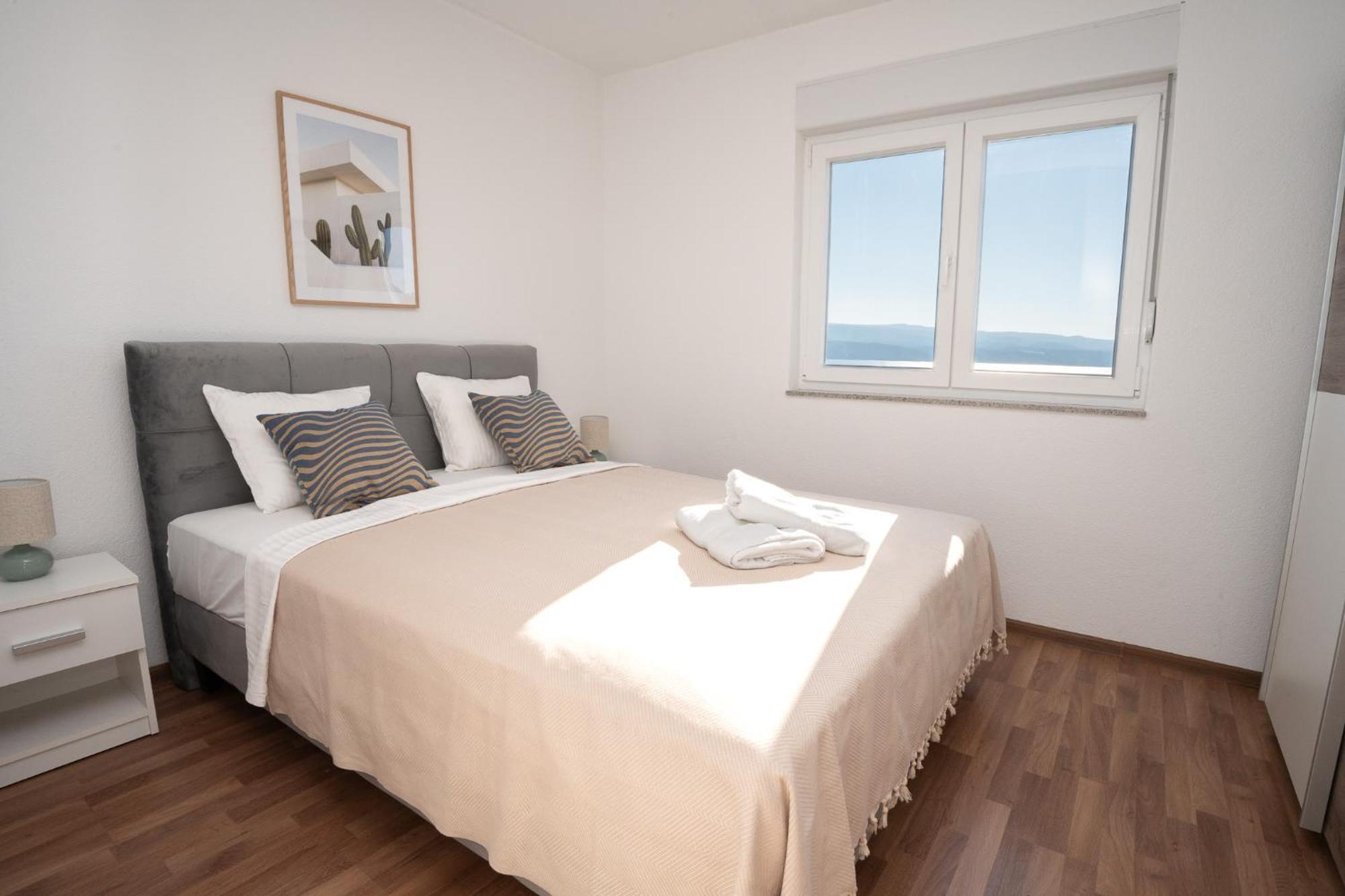 Sunny Hill Apartments With Rooftop Pool Čelina Dış mekan fotoğraf