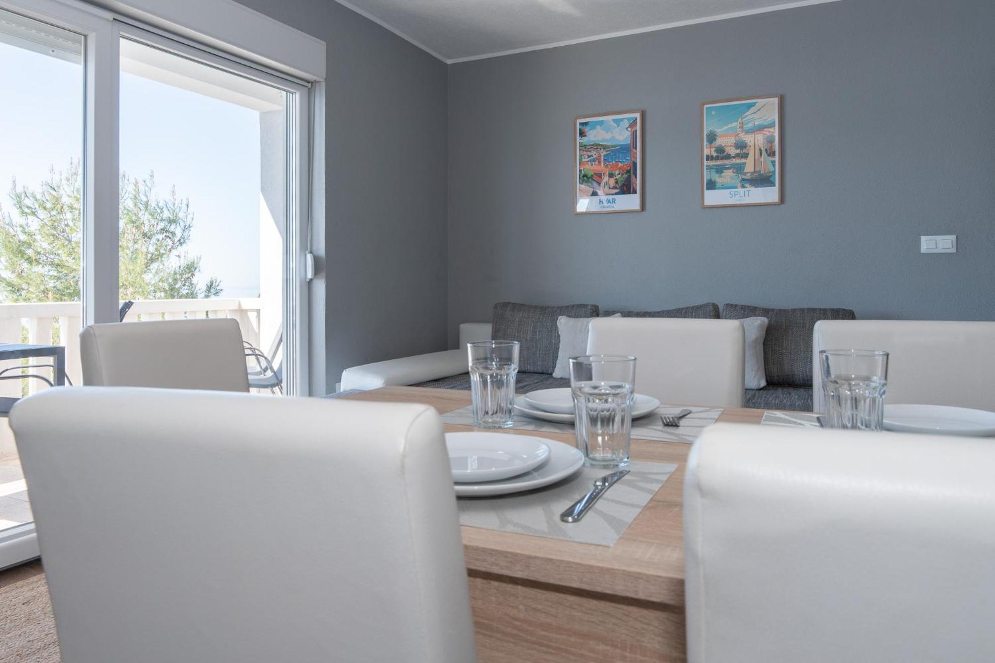 Sunny Hill Apartments With Rooftop Pool Čelina Dış mekan fotoğraf